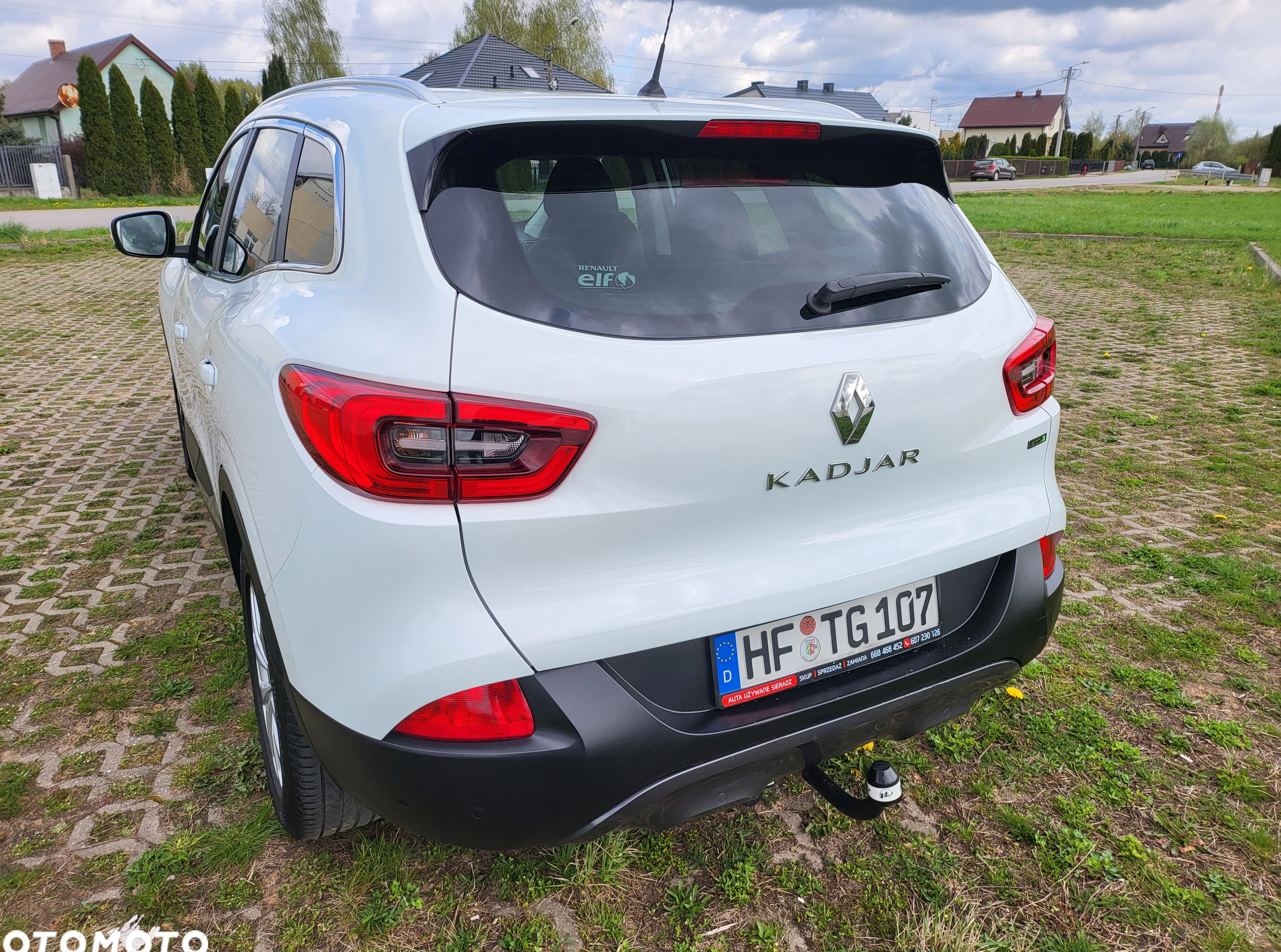 Renault Kadjar cena 48909 przebieg: 198000, rok produkcji 2016 z Sieradz małe 781